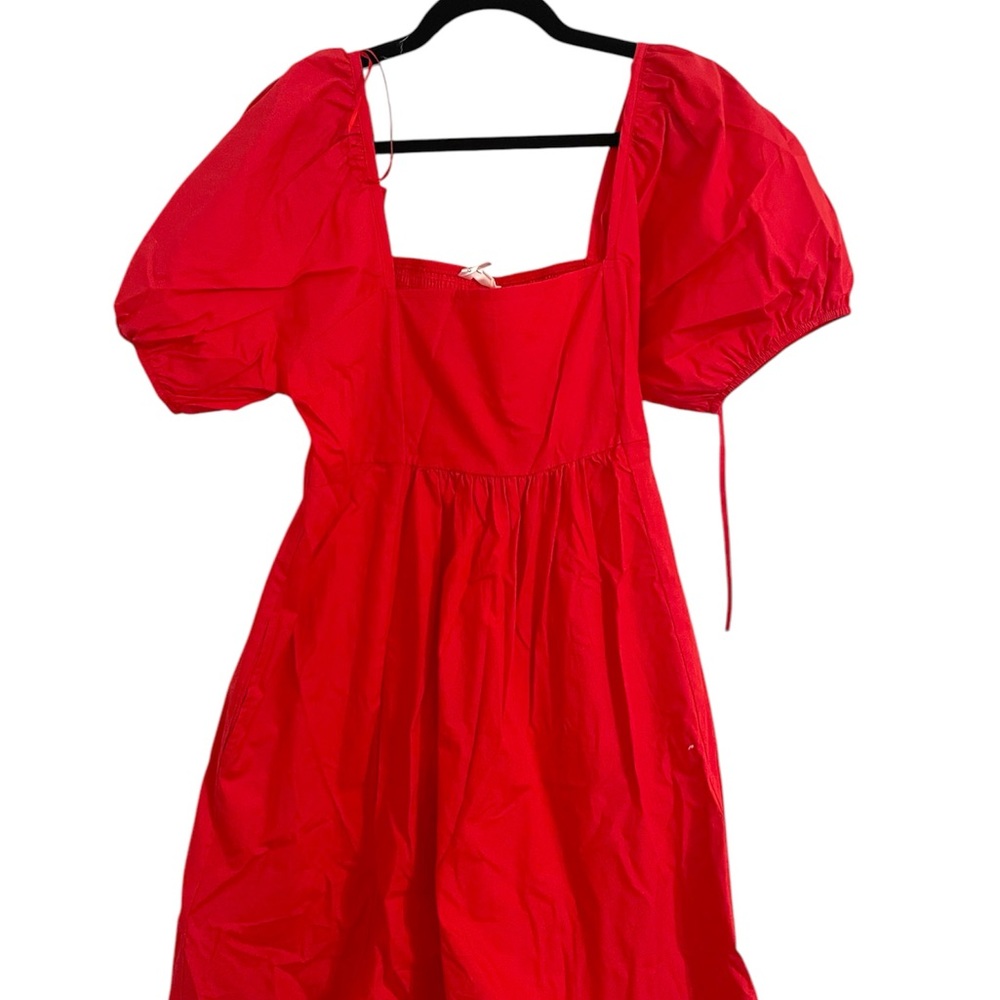 Elegant Red Puff Sleeve Dress
